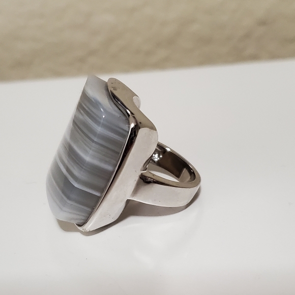 Ring - Picture 2 of 3